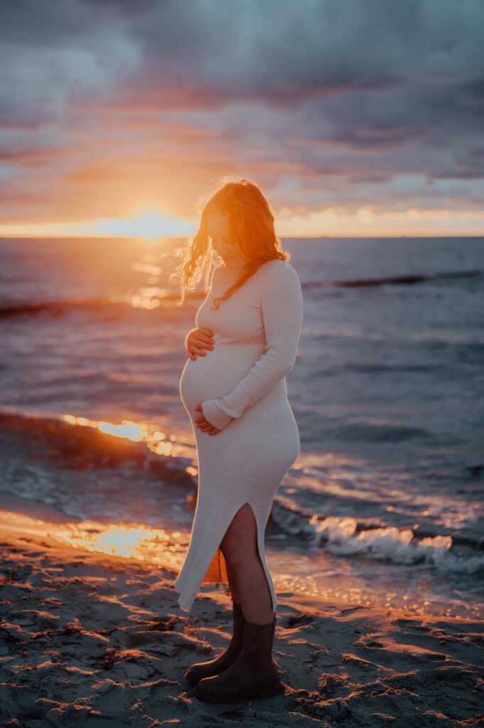 Babybauchshooting Strand Warnemünde